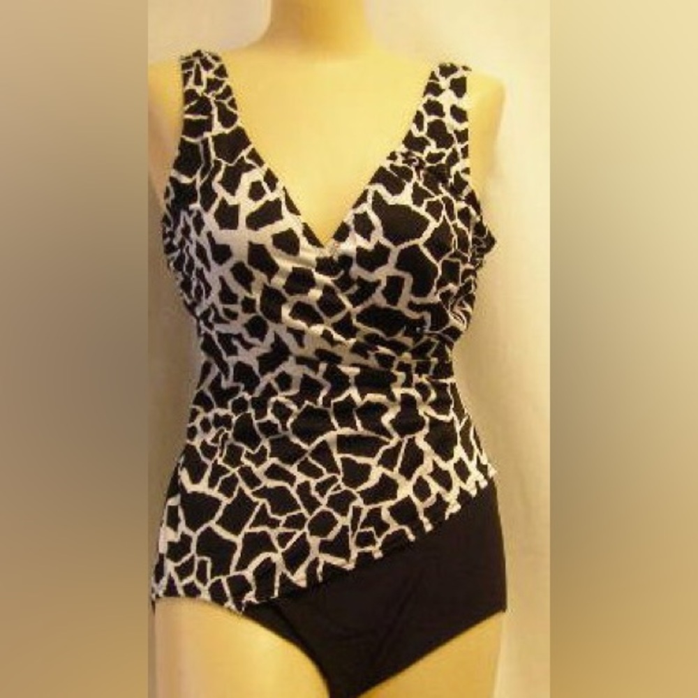10 to 16 NWT Ceeb surplice swimsuit